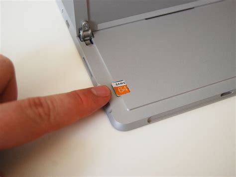 Surface pro 3 micro sd slot localização